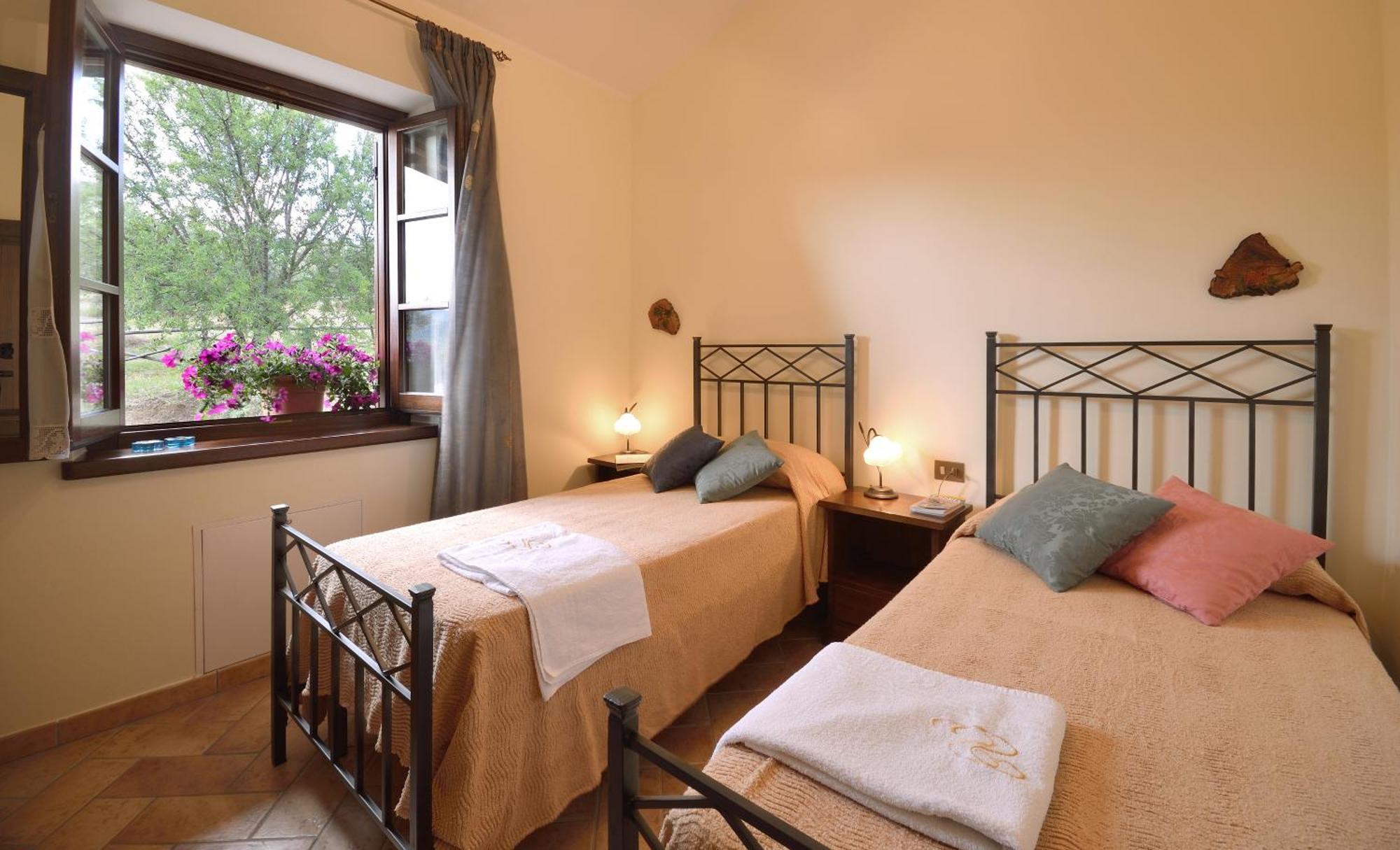Agriturismo San Severo Passignano sul Trasimeno Szoba fotó
