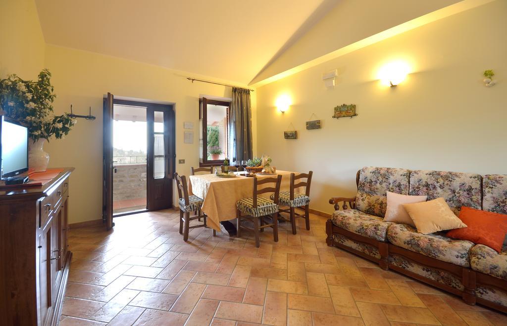 Agriturismo San Severo Passignano sul Trasimeno Szoba fotó